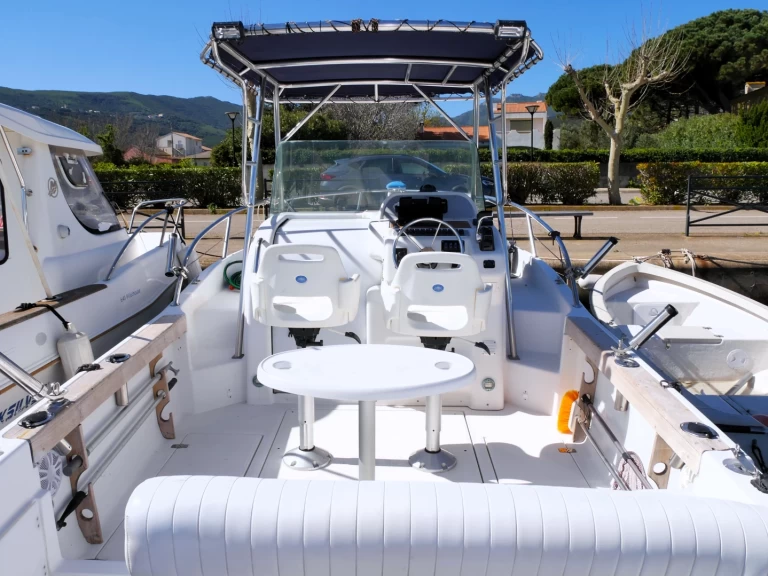 Motorboat rental in Macinaggio - Sessa Marine Key Largo 23