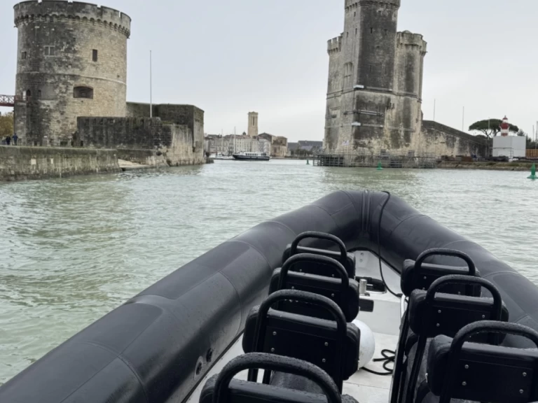 RIB rental in La Rochelle - Narwhal sp900
