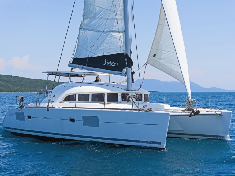 Bareboat Rental Catamaran Lagoon with a boat licence