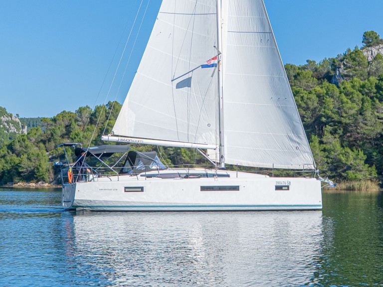 Jeanneau Sun Odyssey 410 in Skradin on SamBoat