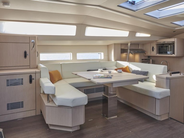 Sailboat rental in Néa Péramos - Jeanneau Jeanneau 60