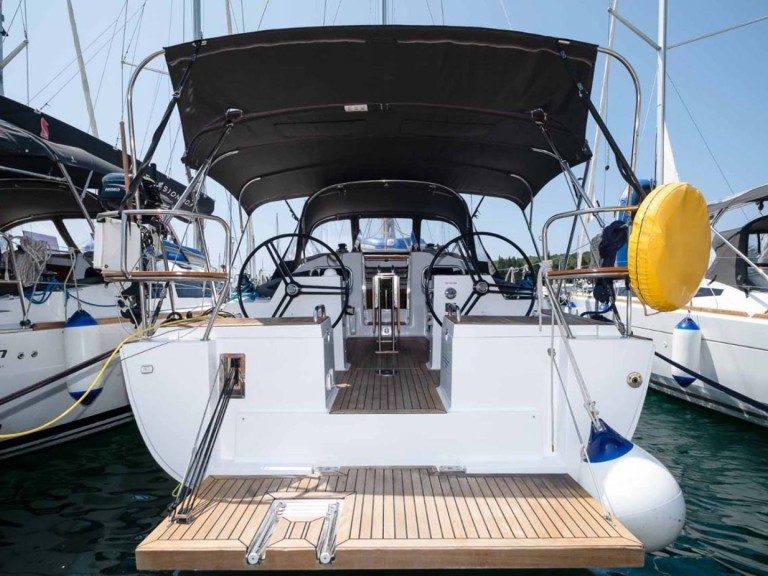 Sailboat rental in Pula - Elan Impression 40.1