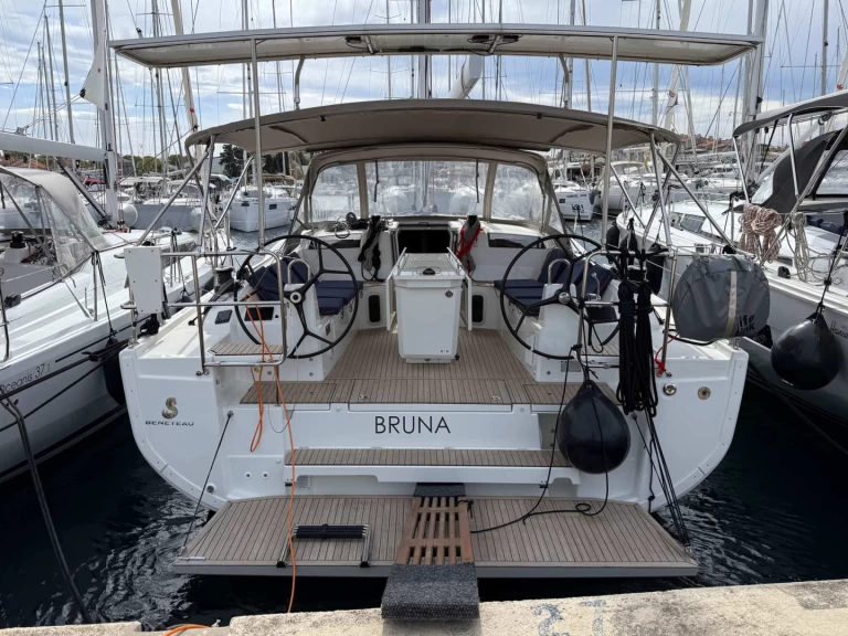 Sailboat rental in Biograd na Moru - Bénéteau Oceanis 40.1