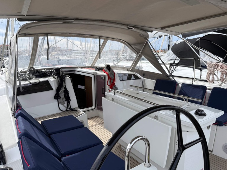 Sailboat rental with or without captain Bénéteau Biograd na Moru