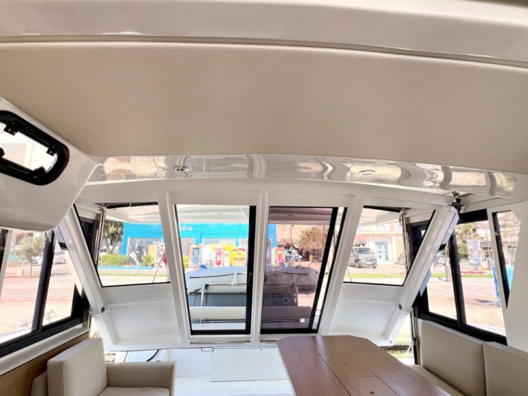 Bali Bali 4.2 in Préveza on SamBoat