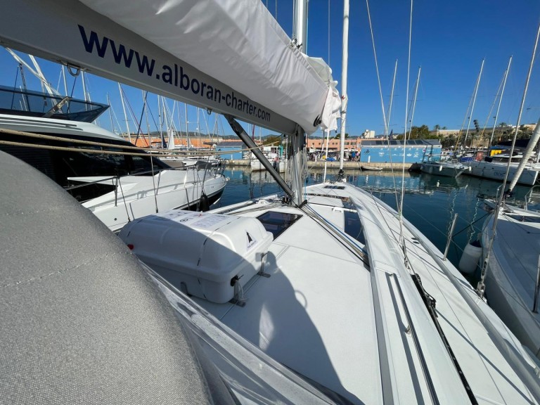 Rent a Bénéteau Oceanis 51.1 Palma de Mallorca