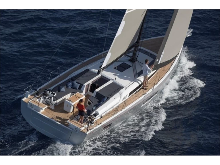 Bénéteau Oceanis 51.1 in Las Galletas on SamBoat