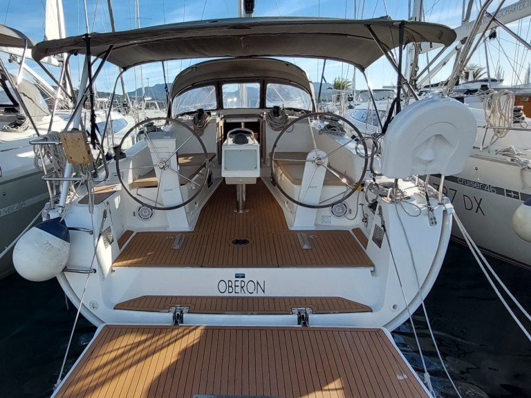 Sailboat rental in Olbia - Bavaria Cruiser 41