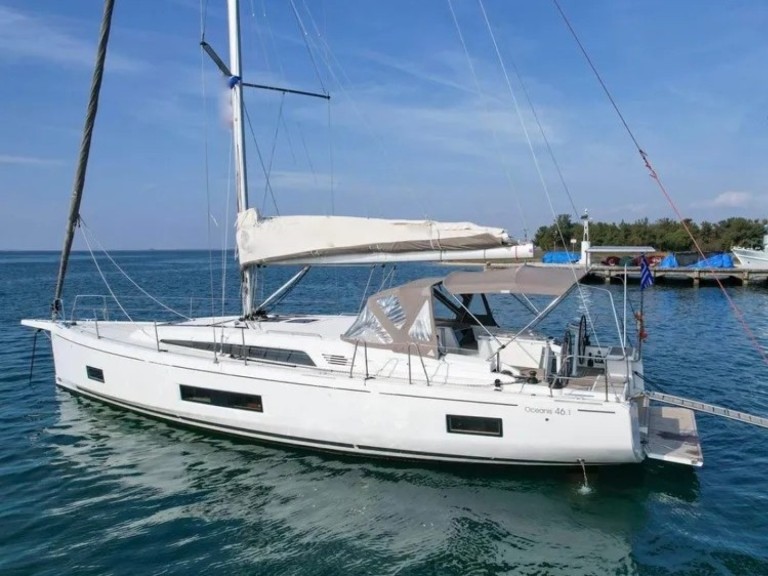 Bénéteau Oceanis 46.1 charter bareboat or captained in  Alimos