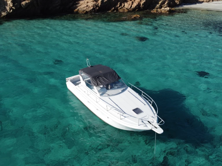 Boat rental Monchi craft Sedan  in Palau on Samboat