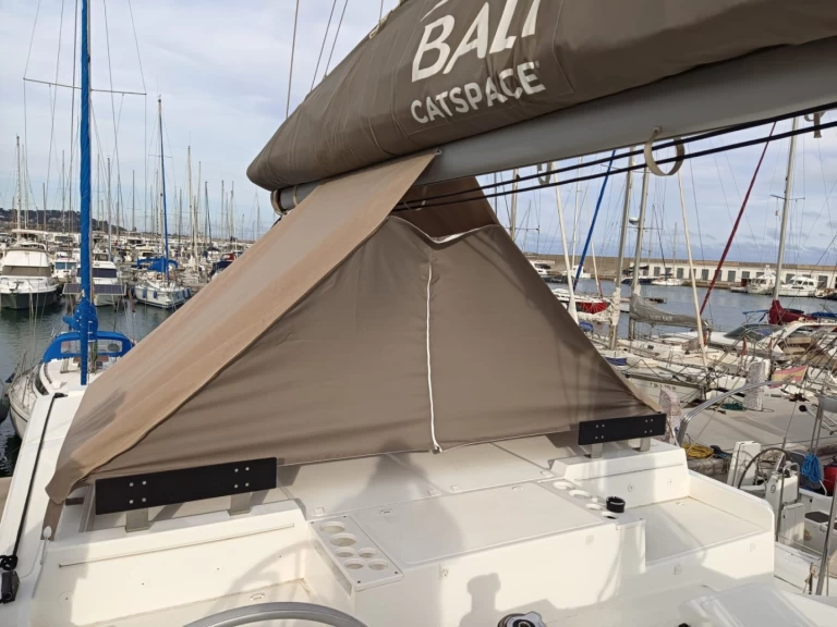 Bareboat Rental Catamaran Bali with a boat licence
