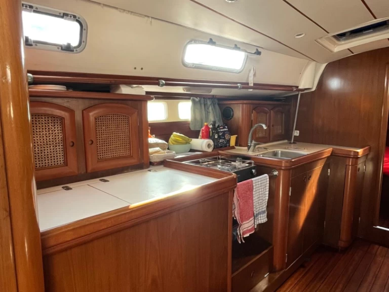 Bareboat Rental Sailboat sailboat with a boat licence