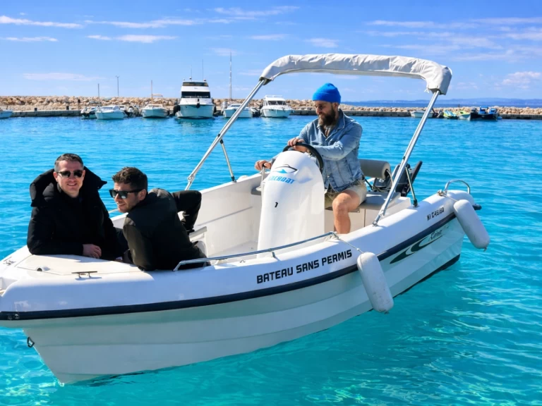 Motorboat rental with or without captain Karel Nice