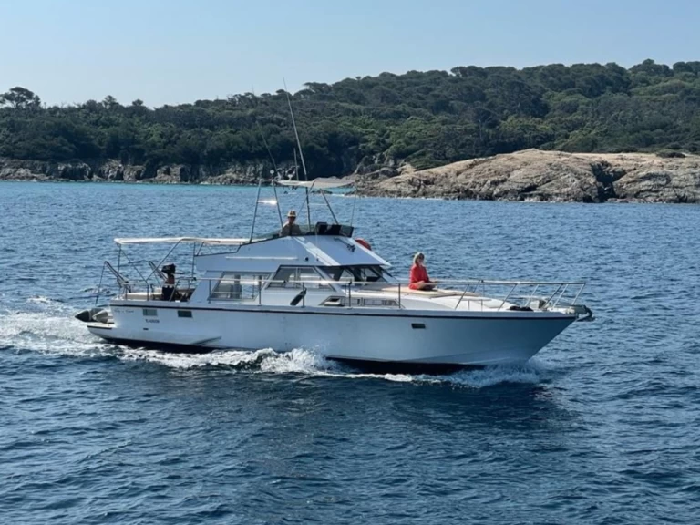 Guy Couach Guy Couach 1201 Fly in Hyères on SamBoat
