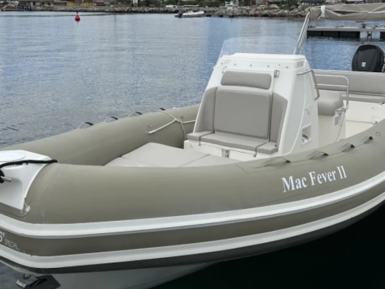 Rent a Joker Boat Clubman 26 Porto-Vecchio
