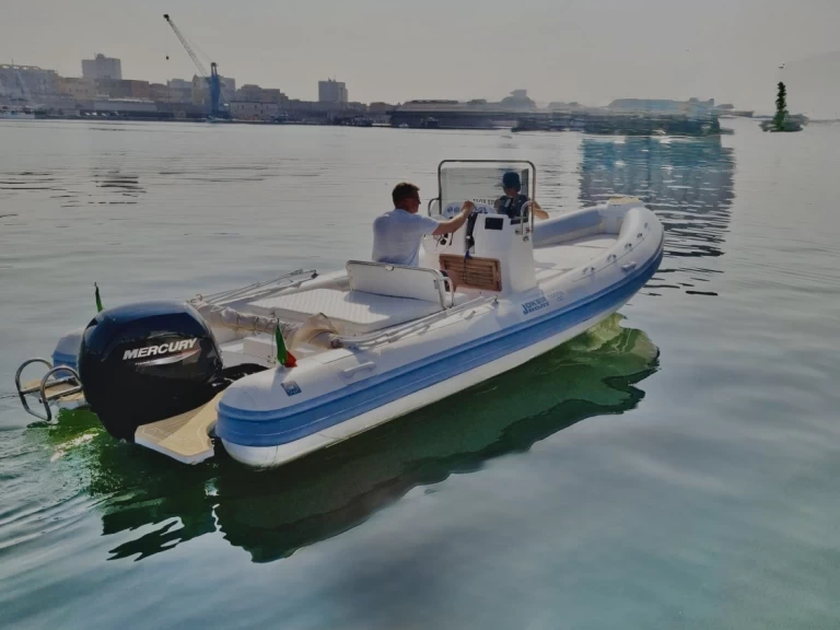 Yacht charter Sorrento cheap Coaster 650