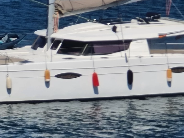 Catamaran rental with or without captain Fountaine Pajot Canet-en-Roussillon