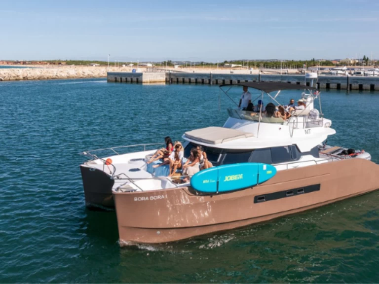 Boat rental Fountaine Pajot Maryland 37 in Vilamoura on Samboat