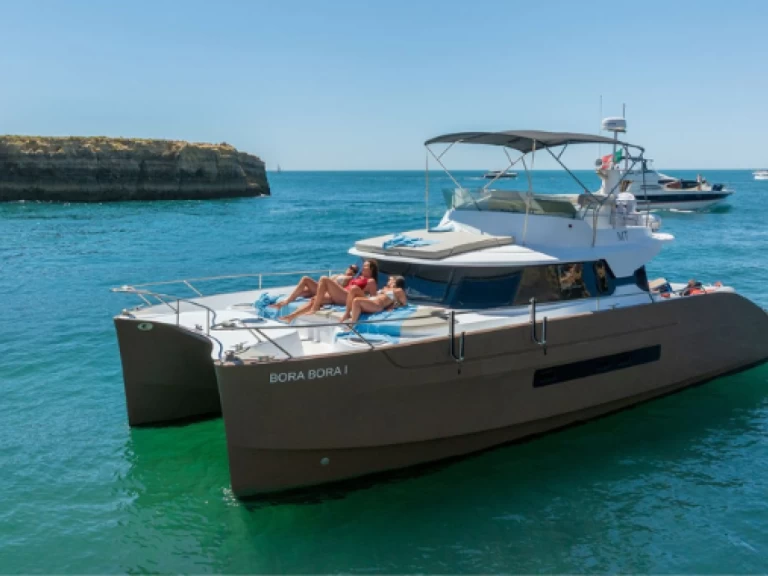 Luxury Yacht rental with or without captain Fountaine Pajot Vilamoura