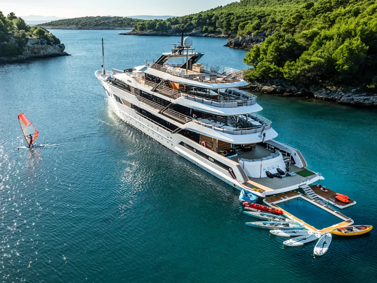 Luxury Yacht for rent Split at the best price