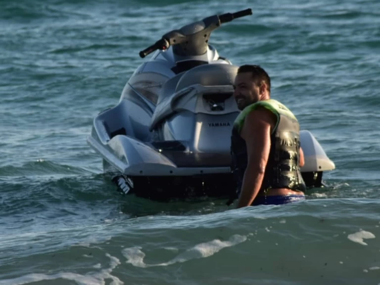 Jet ski rental in Torre Vado - Yamaha Yamaha VX