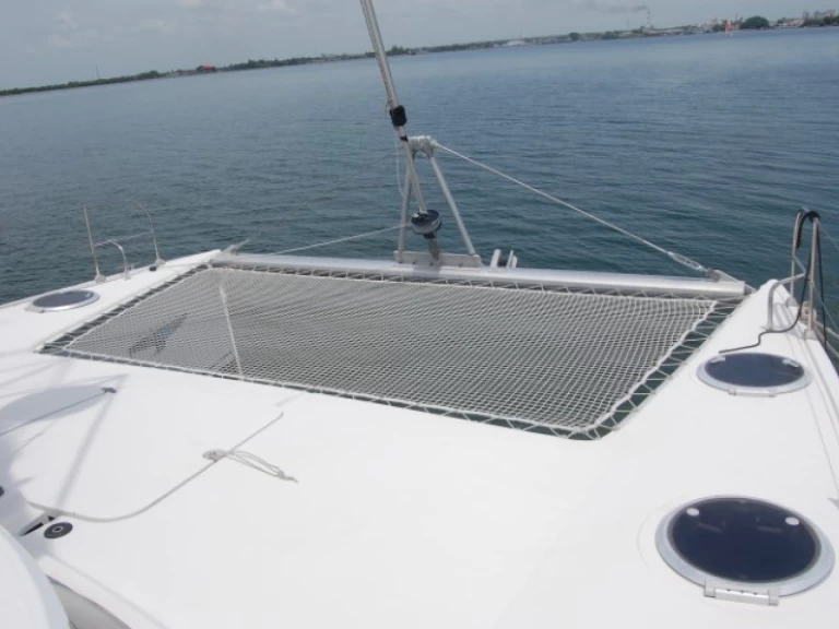 Catamaran rental with or without captain Fountaine Pajot Cienfuegos