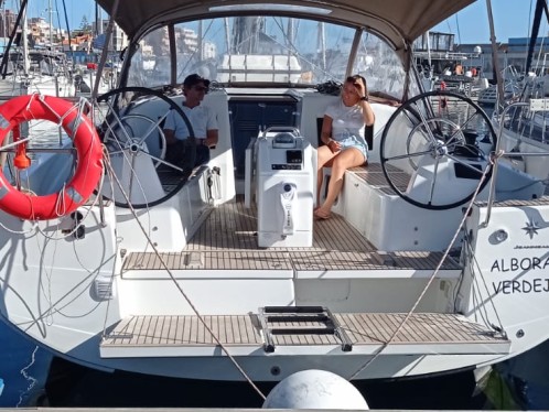 Bareboat Rental Sailboat Jeanneau with a boat licence