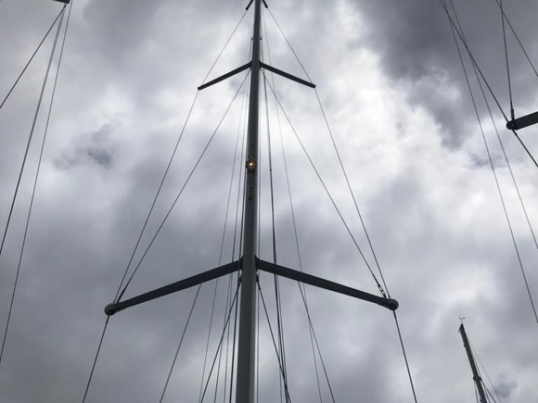 Rent a Jeanneau Sun Odyssey 419 Palma de Mallorca