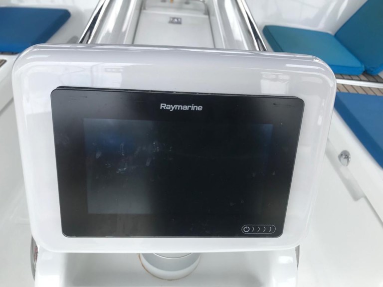 Bareboat Rental Sailboat Jeanneau with a boat licence