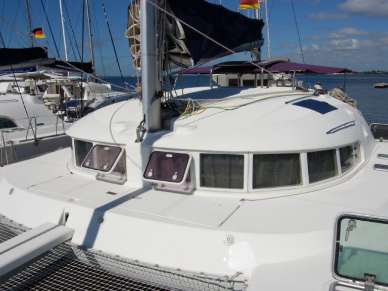 Boat rental Lagoon Lagoon 410 in Cienfuegos on Samboat