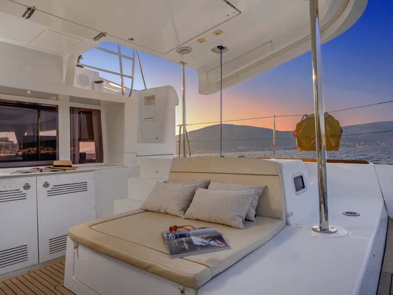 Bareboat Rental Catamaran Lagoon with a boat licence