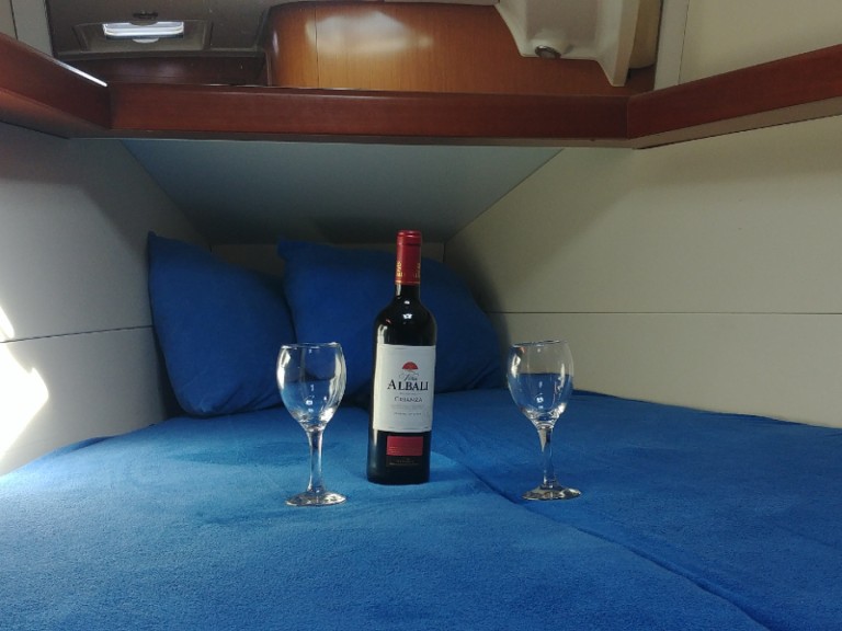 Yacht charter Zakynthos cheap Oceanis 40