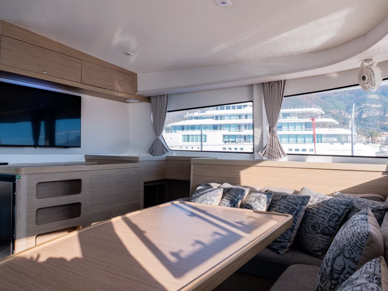 Boat rental Lagoon Lagoon 42 in Tivat on Samboat