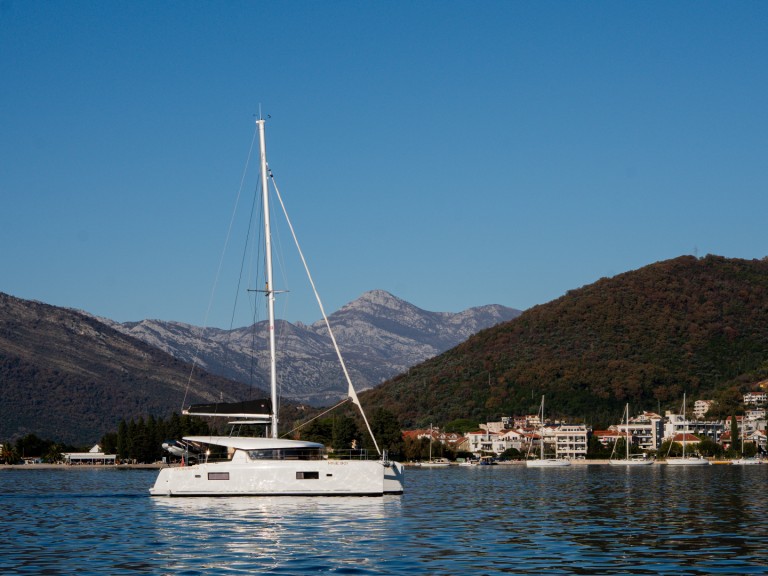 Bareboat Rental Catamaran Lagoon with a boat licence