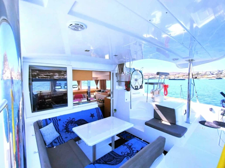 Lagoon Lagoon 39 in Porto Cheli on SamBoat