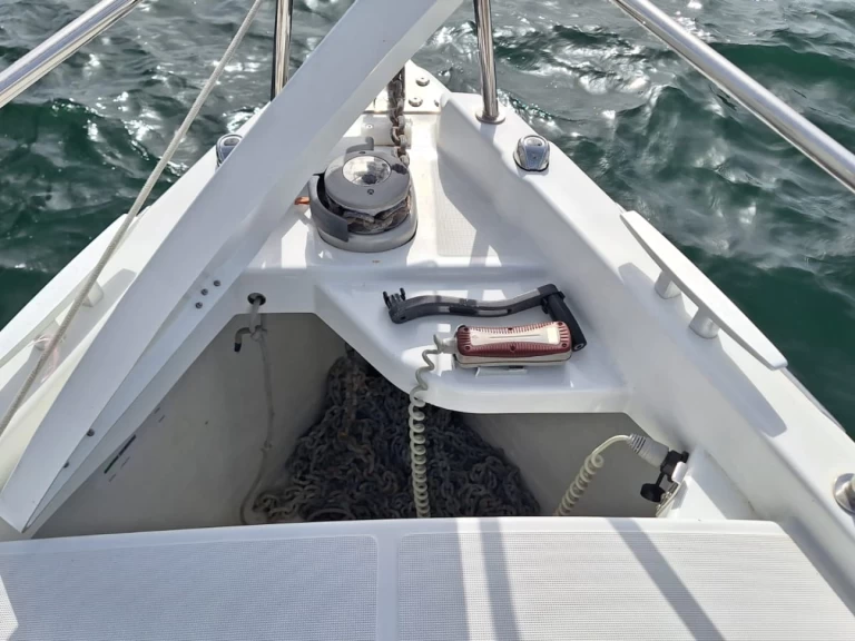 Bareboat Rental Sailboat Jeanneau with a boat licence