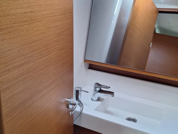 Sailboat for rent Pálairos at the best price