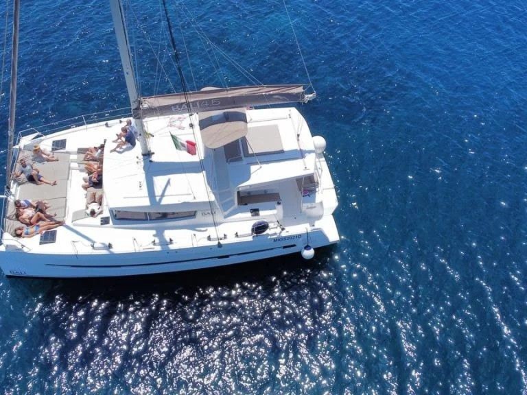 Boat rental Bali Bali 4.5 in Palermo on Samboat