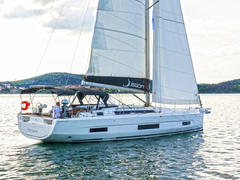 Sailboat rental in Skradin - Dufour Dufour 470
