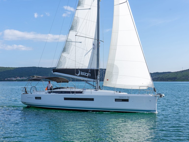 Boat rental Jeanneau Sun Odyssey 490 in Skradin on Samboat