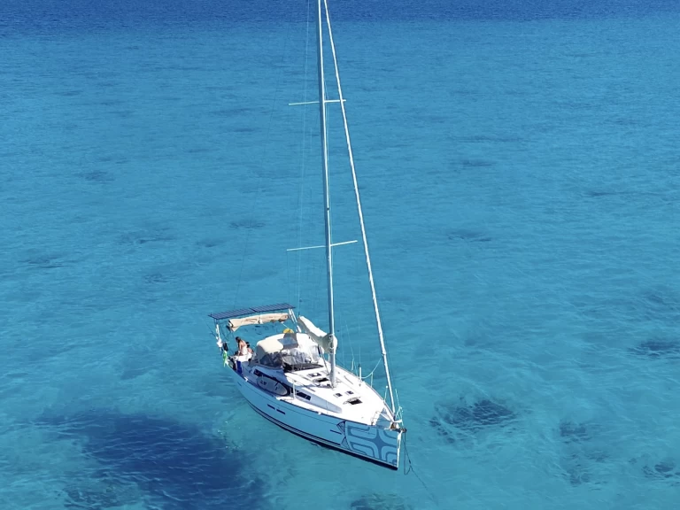 Yacht charter Uturoa cheap Dufour 405 Grand Large