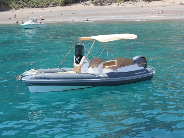 RIB rental in Can Picafort - Salpa Salpa Soleil 18