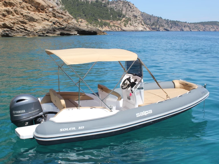 Boat rental Salpa Salpa Soleil 18 in Can Picafort on Samboat