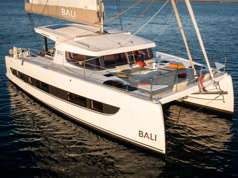 Catamaran rental with or without captain 15 Hyères