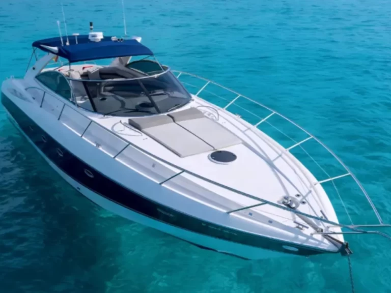 Boat rental Sunseeker Camargue 50 in Ibiza Town on Samboat