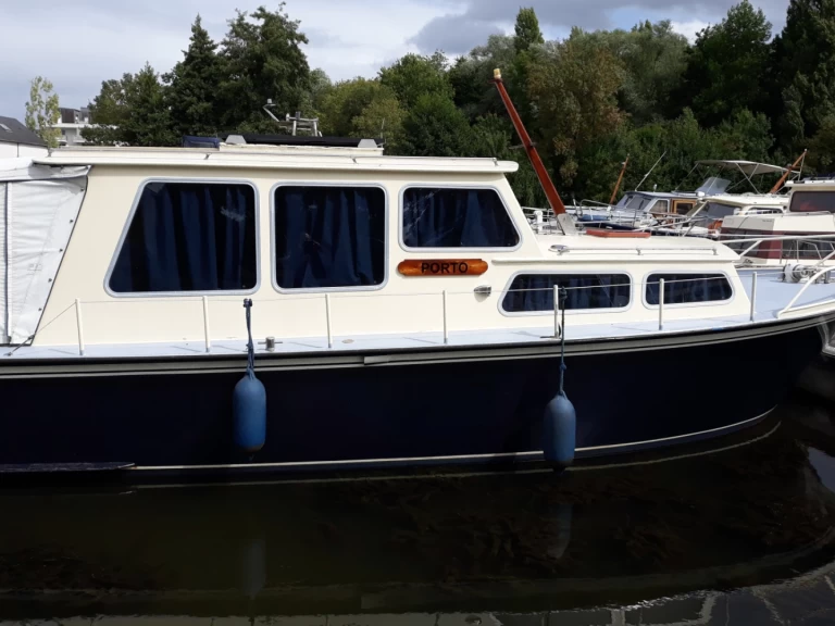 Yacht charter Nort-sur-Erdre cheap 950