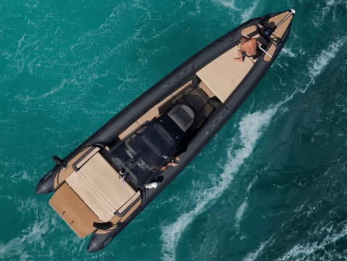 Rent a Fost Stern drive  Vlychada