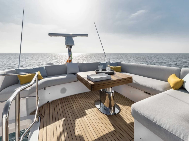 Luxury Yacht for rent Polignano a Mare at the best price