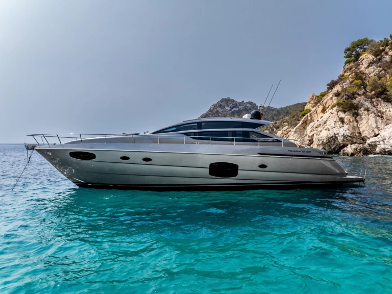 Rent a Pershing Pershing 62 Ibiza Magna