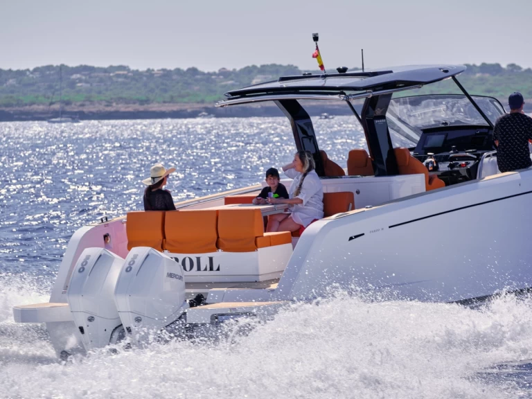 Motorboat rental in Ibiza Town - Pardo Yachts Pardo 38